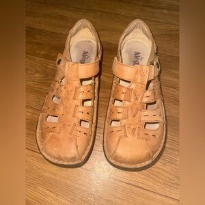 Alegria by PG Lite Size Camel Color Size (39) Leather Removeable Sole
